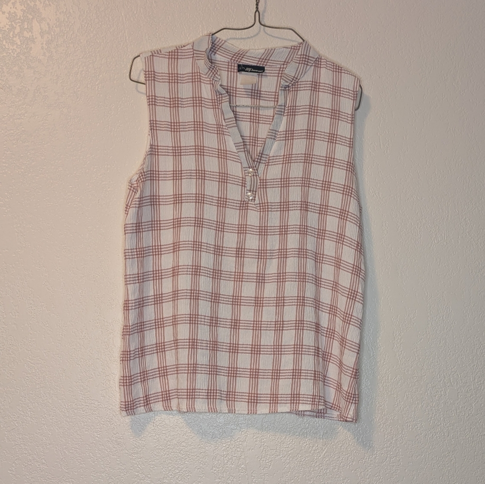 NY Invasion Red and White Plaid Sleeveless Blouse - Picture 2 of 5